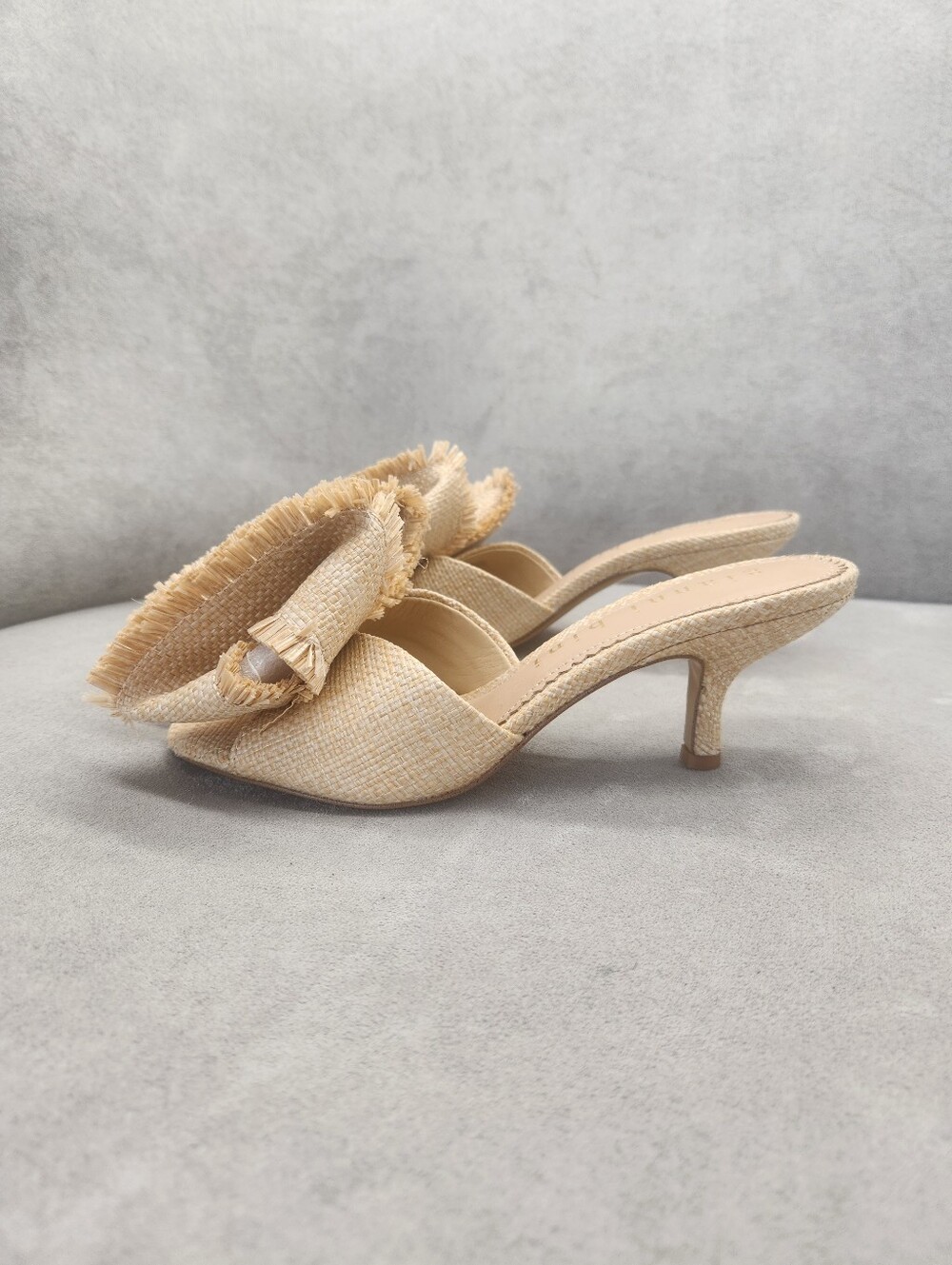 Gianni Bini Mules 8.5 Nude Beige Raffia Le Cadeau Kitten Heel Chunky Bow New$100 - Picture 9 of 16
